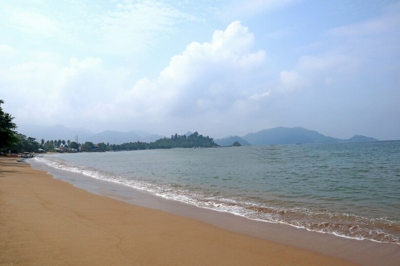 Hostal Oyo 1538 Pesona Beach Travelodge