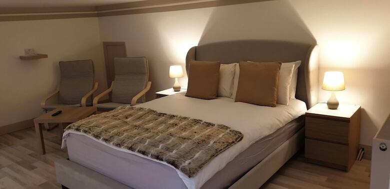 Hotel Harlestone Retreat- Adults Only