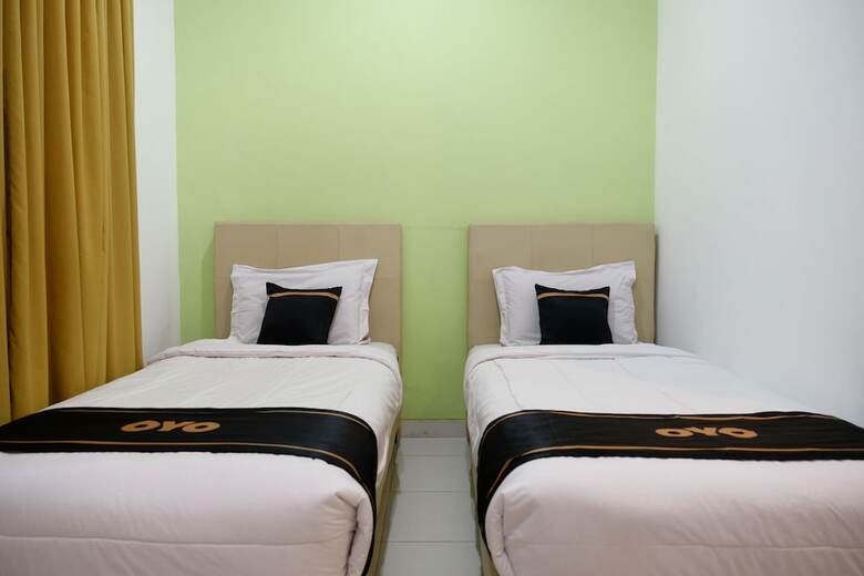 Oyo 1612 Hotel Central City