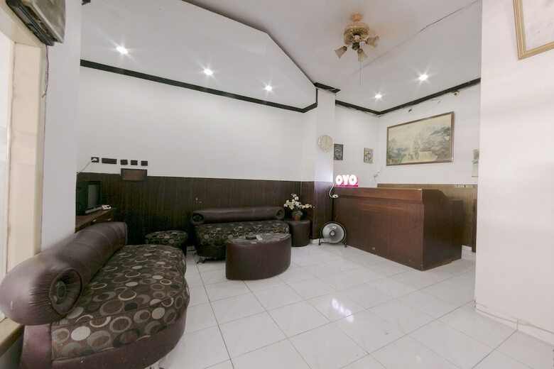 Oyo 1935 Hotel Diamond Inn Makassar