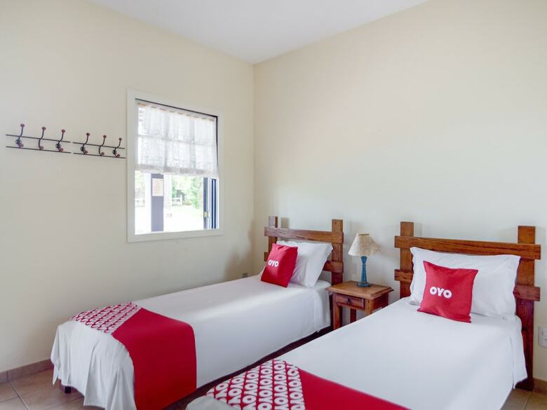 Hotel Oyo Pousada Estrada Das Aguas