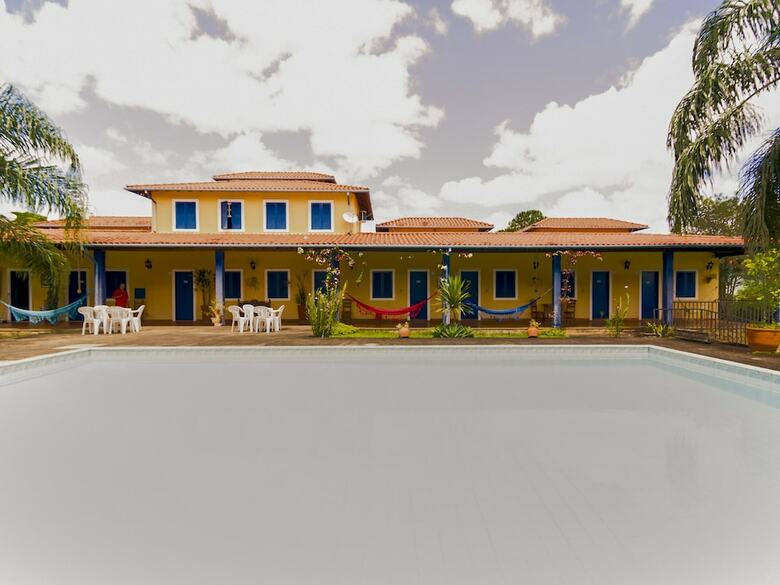 Hotel Oyo Pousada Estrada Das Aguas