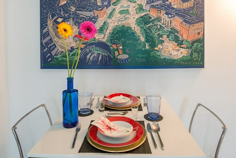 Castellanos Home Surthy Apartments