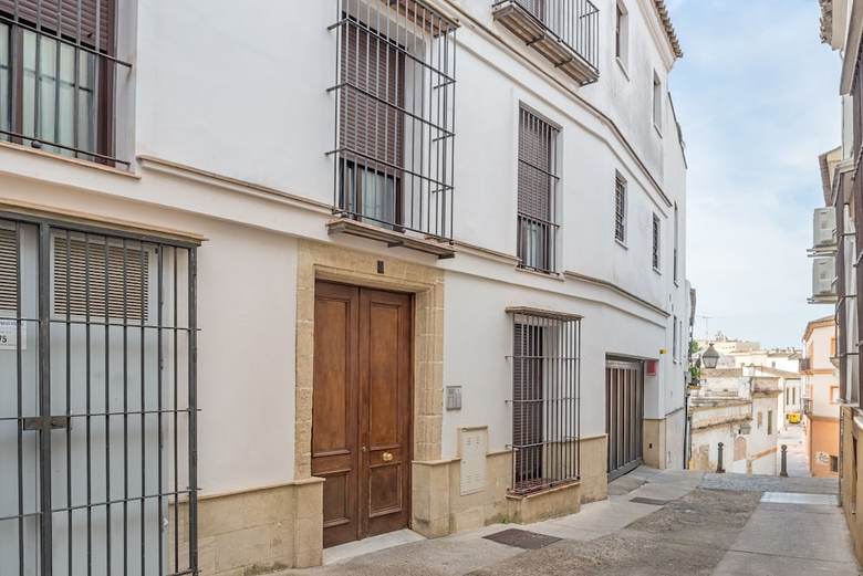 Castellanos Home Surthy Apartments