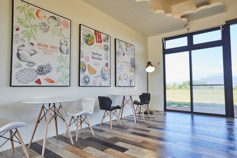 Hotel Still Hills Inn