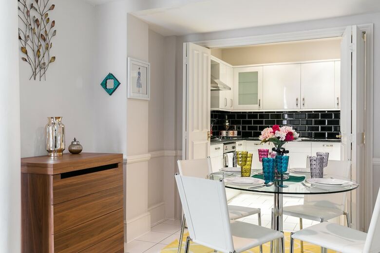 Apartamento Exclusive Balcony Relax 2 Bed Hyde Park Living!