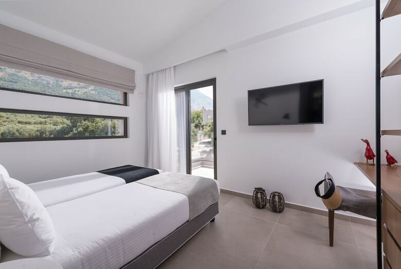 Hotel Avdou Retreat Collection