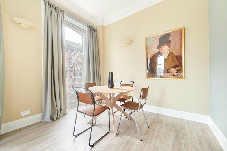 Aparthotel Sonder - Royal Garden Apartments