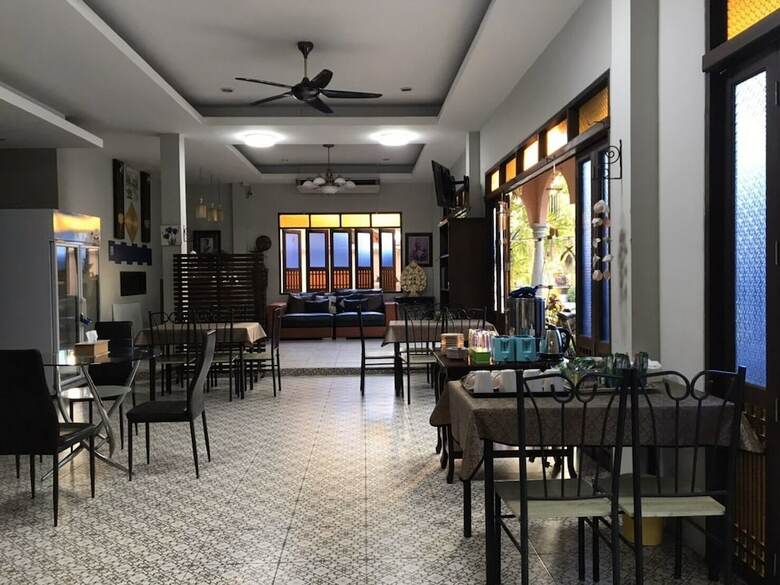 Hotel Excellence Villas & Hostel