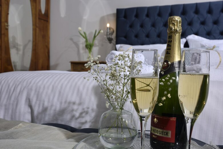 Athenian Vintage Apartments