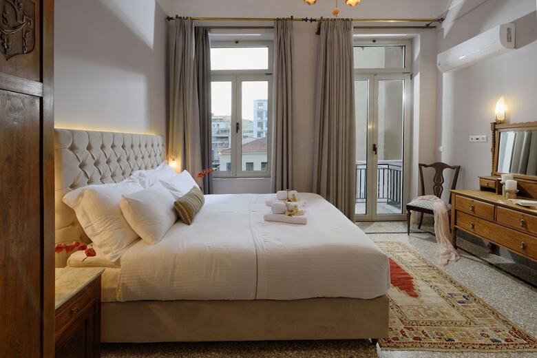 Athenian Vintage Apartments