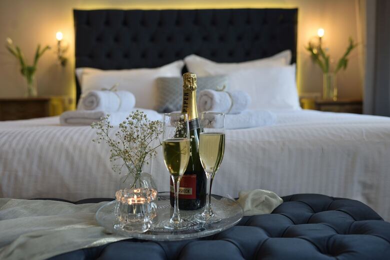 Athenian Vintage Apartments