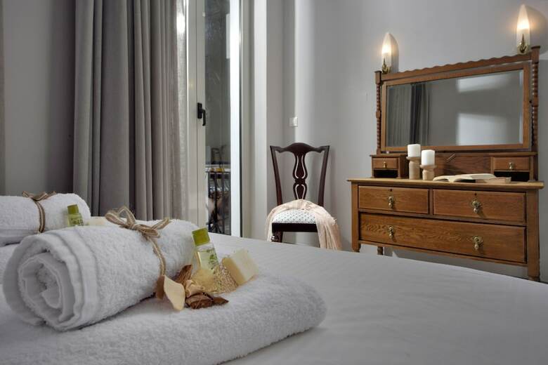 Athenian Vintage Apartments