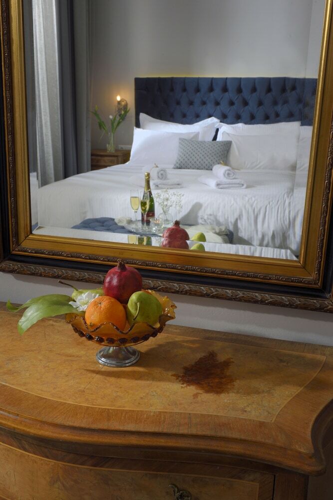 Athenian Vintage Apartments