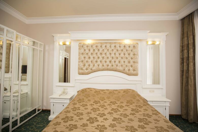 Hotel Russia