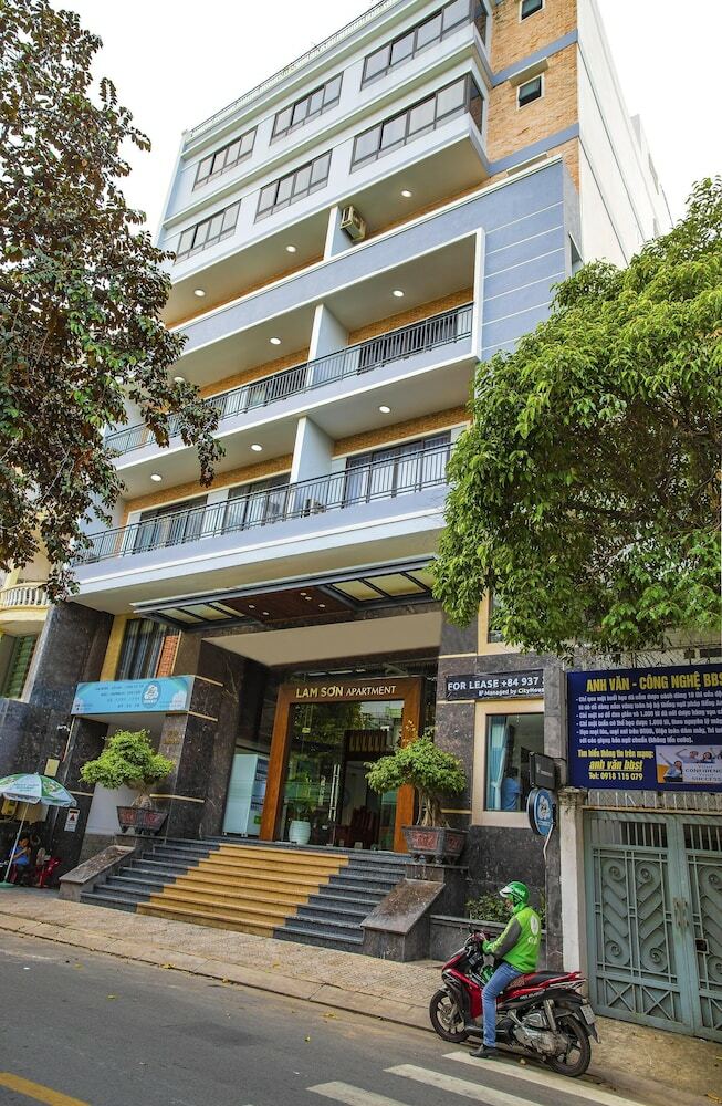Lam Son Apartment