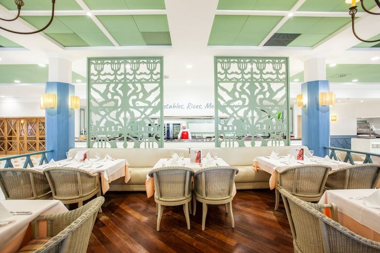 Aparthotel Grupotel Playa Club