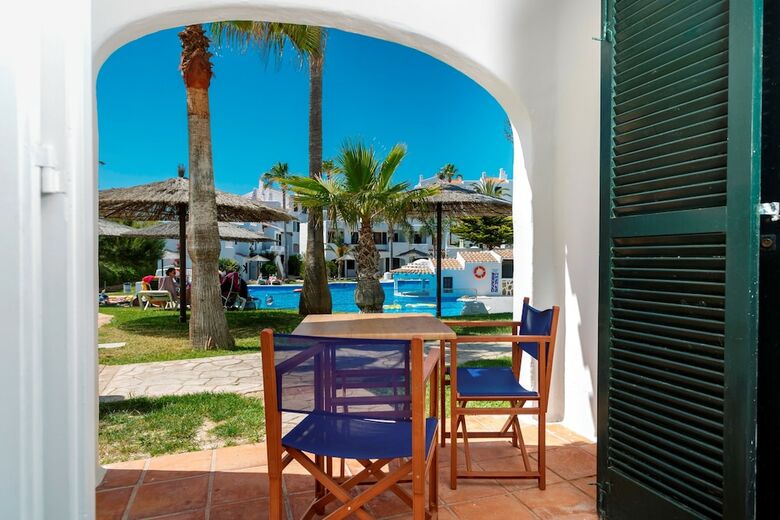 Aparthotel Carema Garden Village
