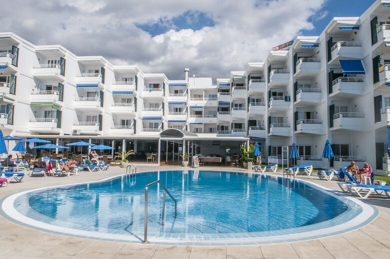 Apartamentos Vistamar