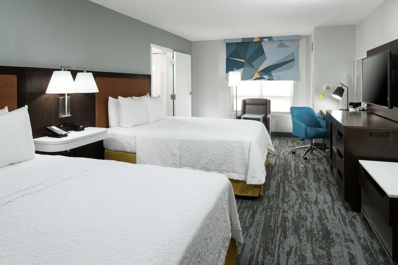 Hotel Hampton Inn & Suites At Beale Street (.)