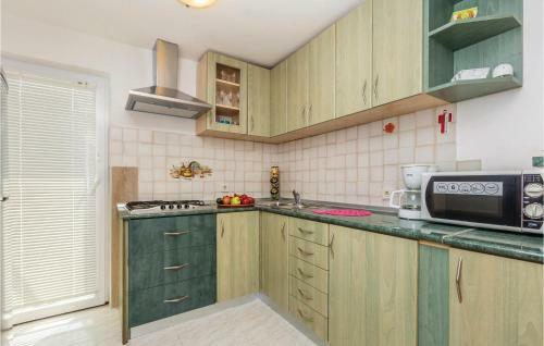 Apartment Dobrinj Tribulje II