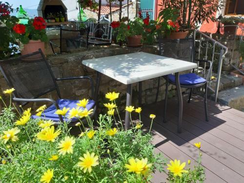 Hostal Guesthouse Villa Marija