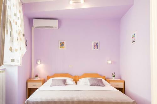 Hostal Guesthouse Villa Marija