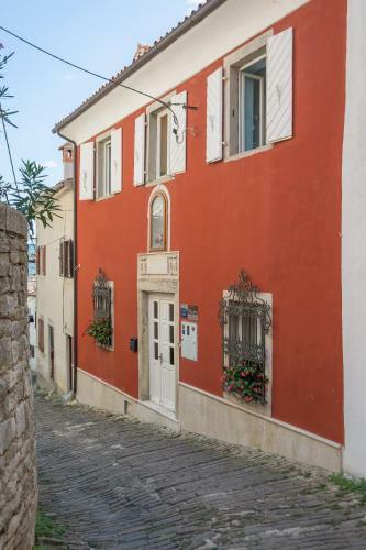 Hostal Guesthouse Villa Marija