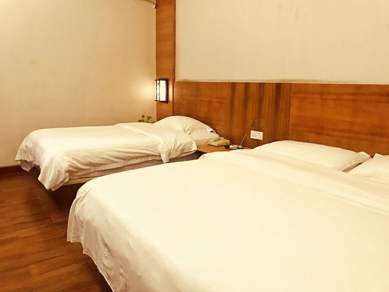 Wenxin Hotel Huashi