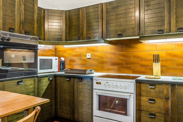 3 Bedroom Apartment In Acropolis Area