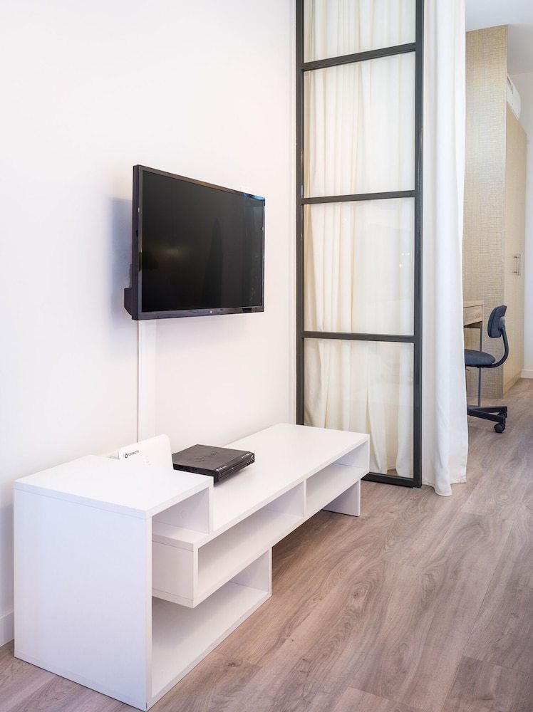 Apartamentos Syntagma Modern New Flat - Large Balcony