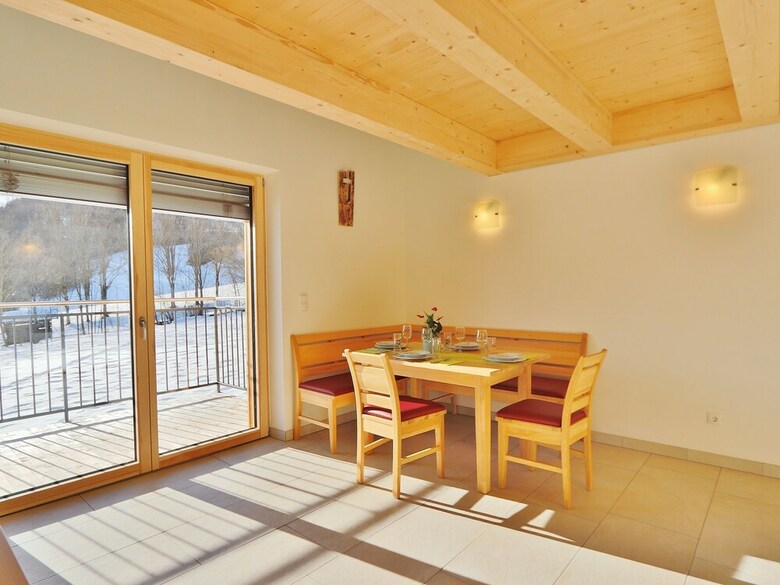 Sunlit Apartment Near Forest In Itter