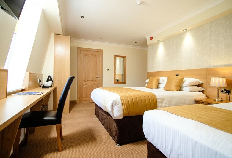 The Victoria Hotel