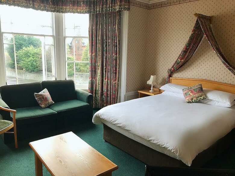 The Victoria Hotel
