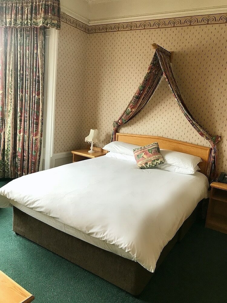 The Victoria Hotel