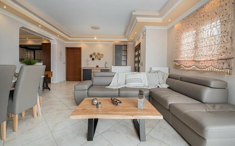 Vicky's Luxury Apartment With Sea View