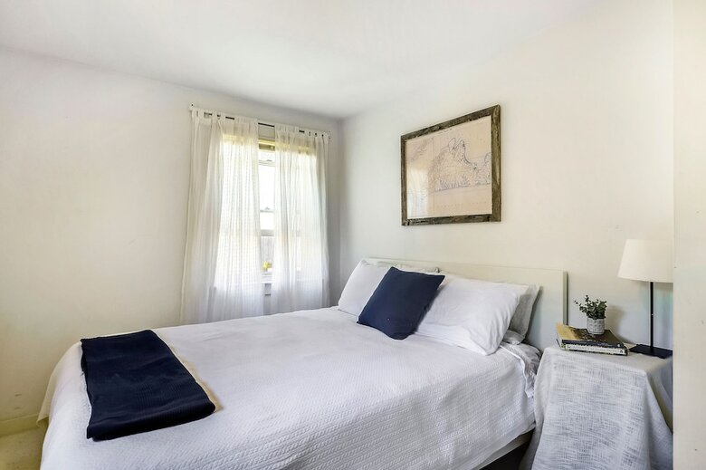 Oak Bluffs 3-bed Cottage, Walk To Town!