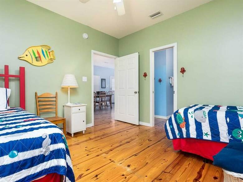 Gene's & Shell's By Meyer Vacation Rentals
