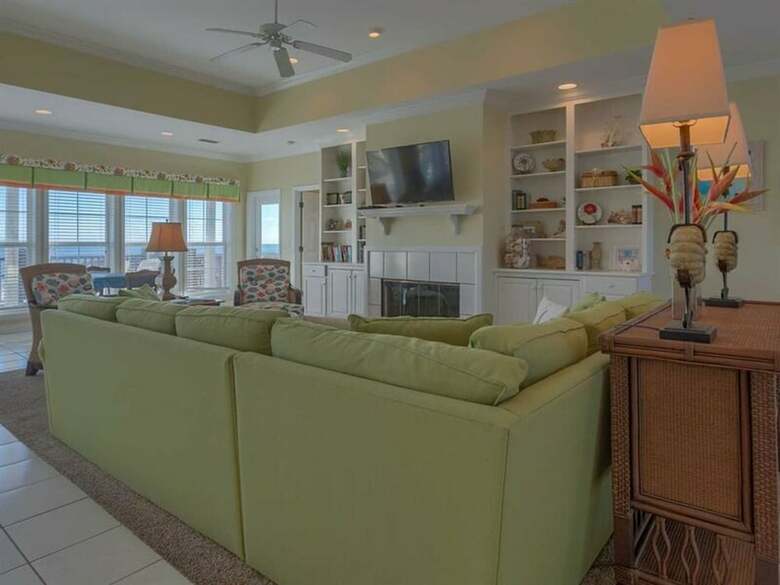Sea Spray By Meyer Vacation Rentals