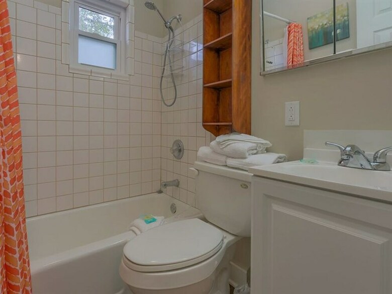 Sunny South By Meyer Vacation Rentals