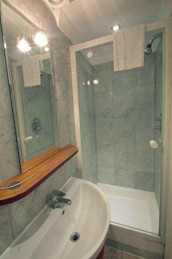 Aparthotel Hyde Park Economy Apartments