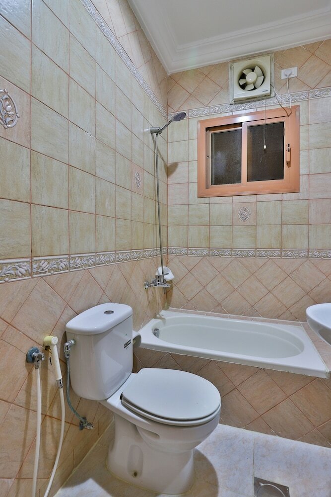 Oyo 368 Al Hamra Palace Group Andalus