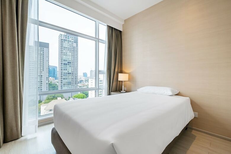 Hotel Posh Residence Thonglor By Favstay