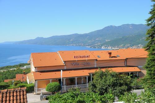 Hostal Hotel Villa Mira