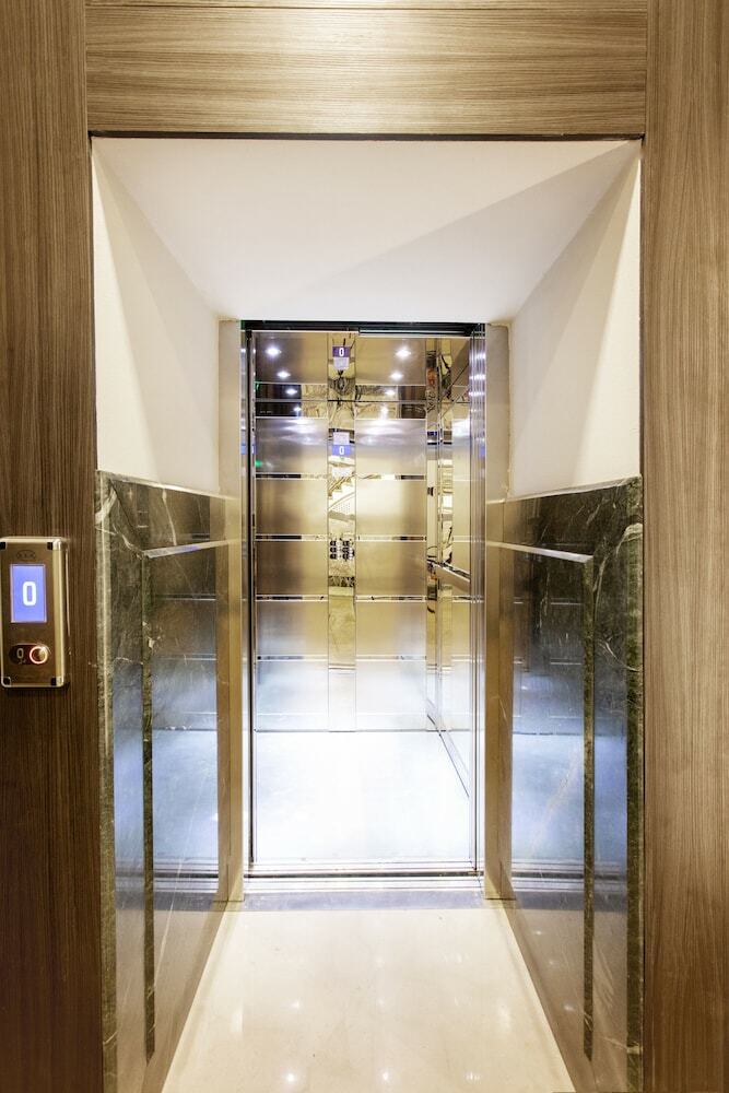 Palazzo Delle Poste Suites & Apartments