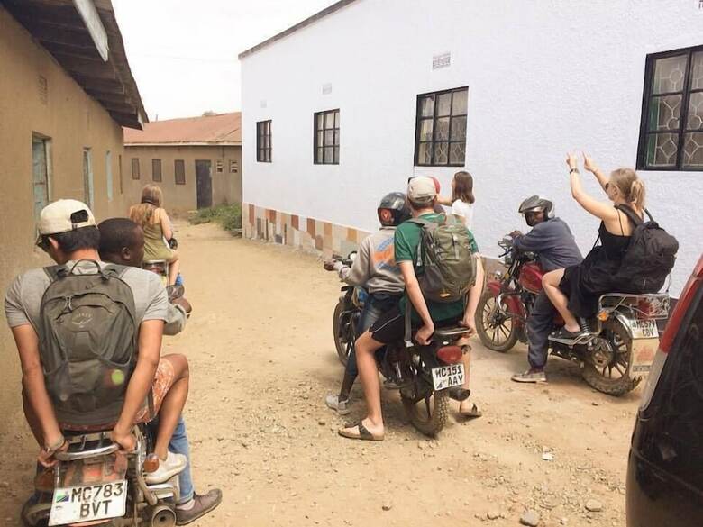 Hostal First Point Arusha Hostel