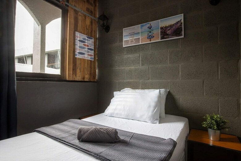 Hostal 239 Hostel Phuket