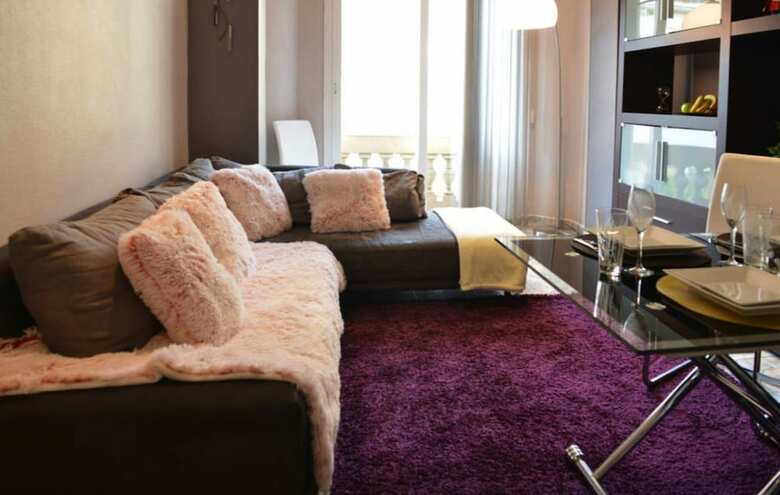 2 Bedrooms Apartment Sea View