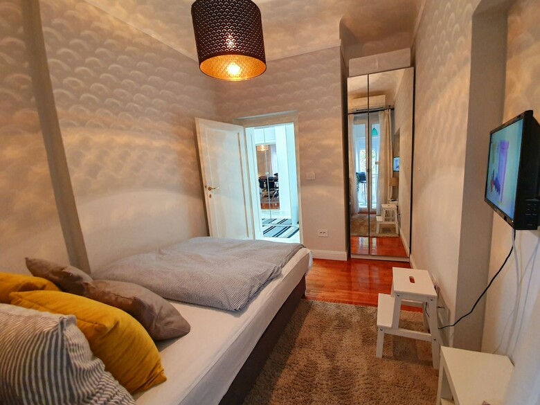 Srecko Centar Apartment