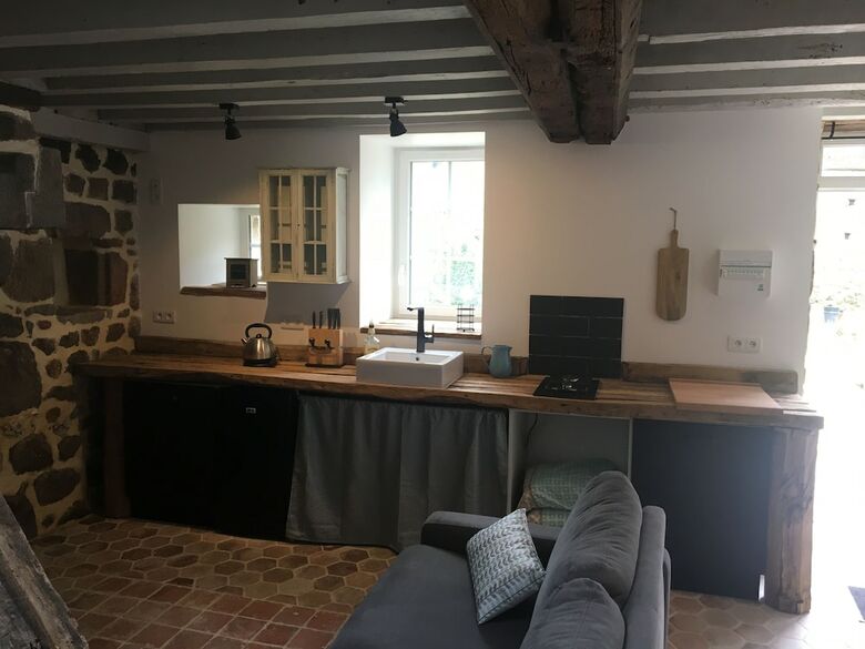 Bed & Breakfast Domaine Des Tours Vauquelin